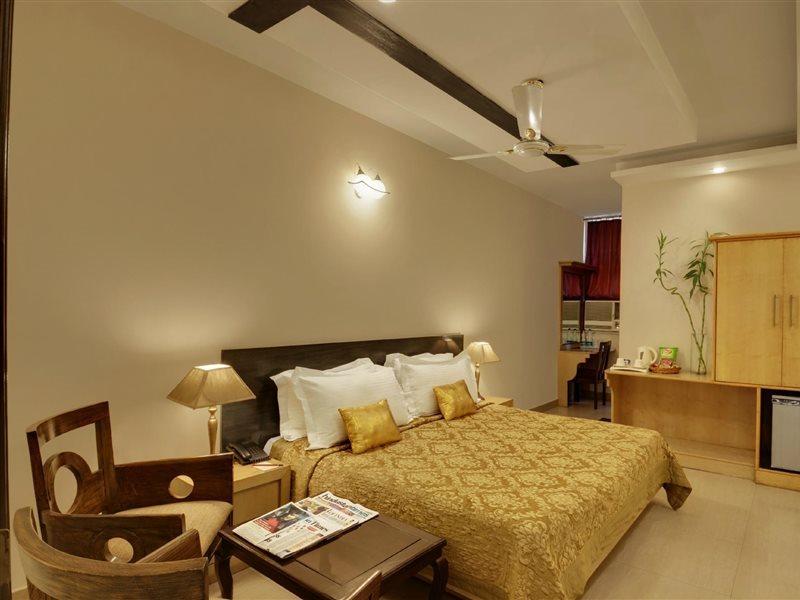 Hotel Maya 'New Delhi' Εξωτερικό φωτογραφία