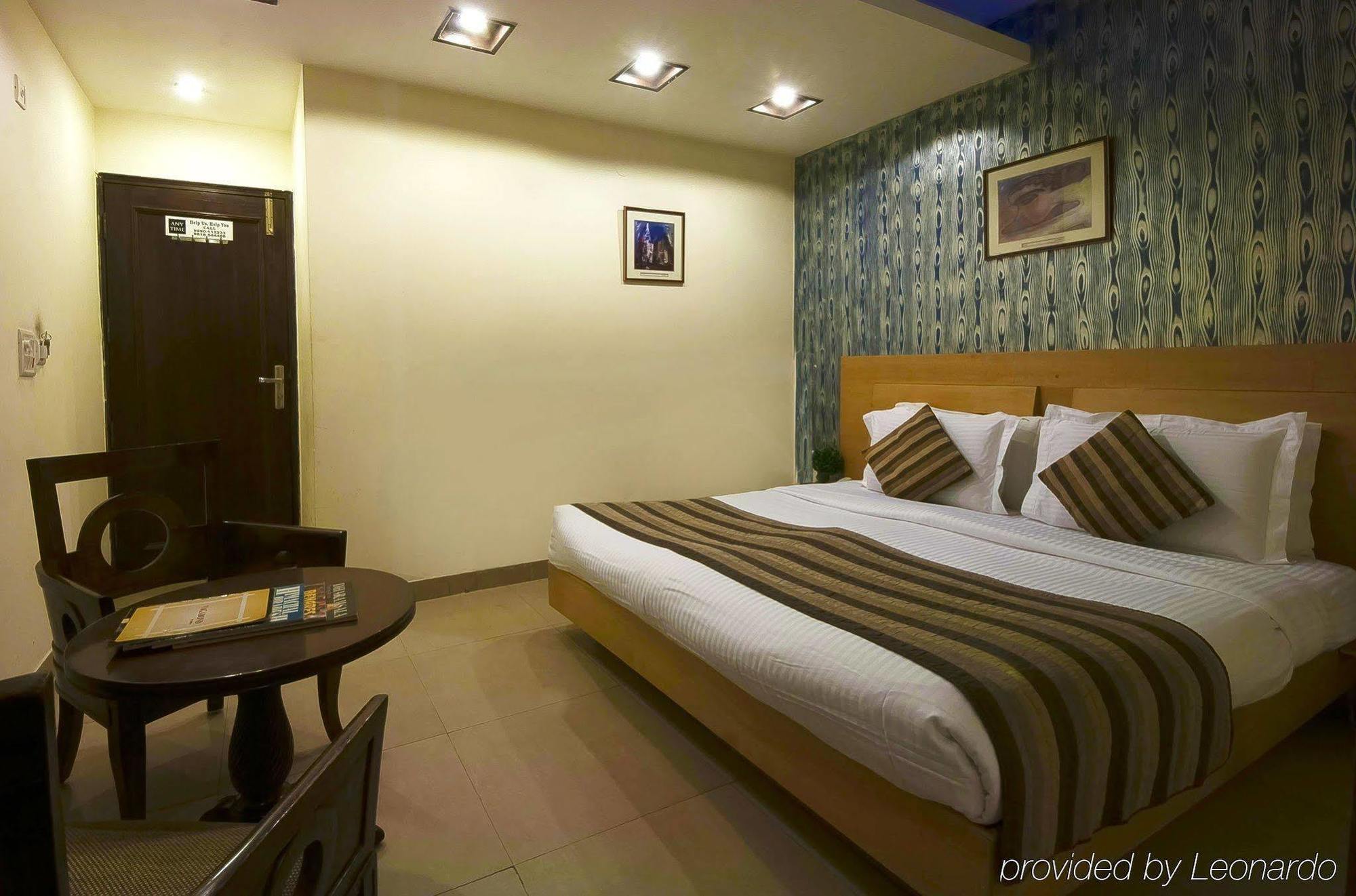 Hotel Maya 'New Delhi' Εξωτερικό φωτογραφία