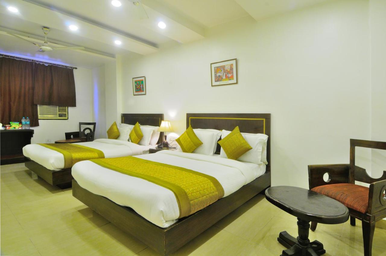 Hotel Maya 'New Delhi' Εξωτερικό φωτογραφία